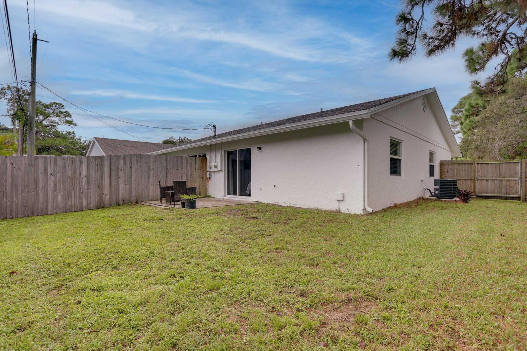 Jupiter Townhome With Patio And Yard About 6 Mi To Beach! Buitenkant foto